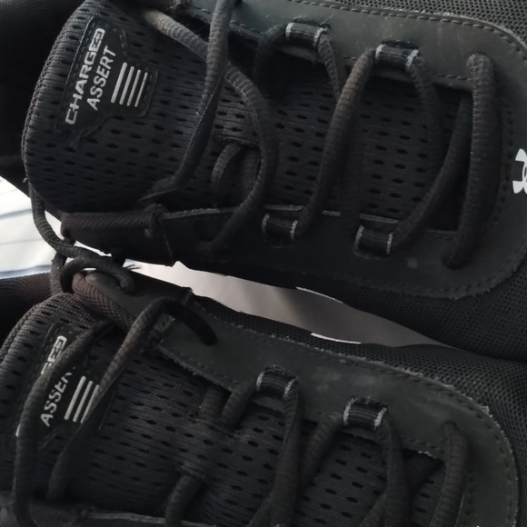 Men size 13 Under Armour tennis Black - Picture 3 of 5